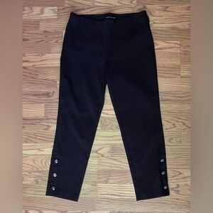 Counterparts Pull-on Panta with ankle button detail